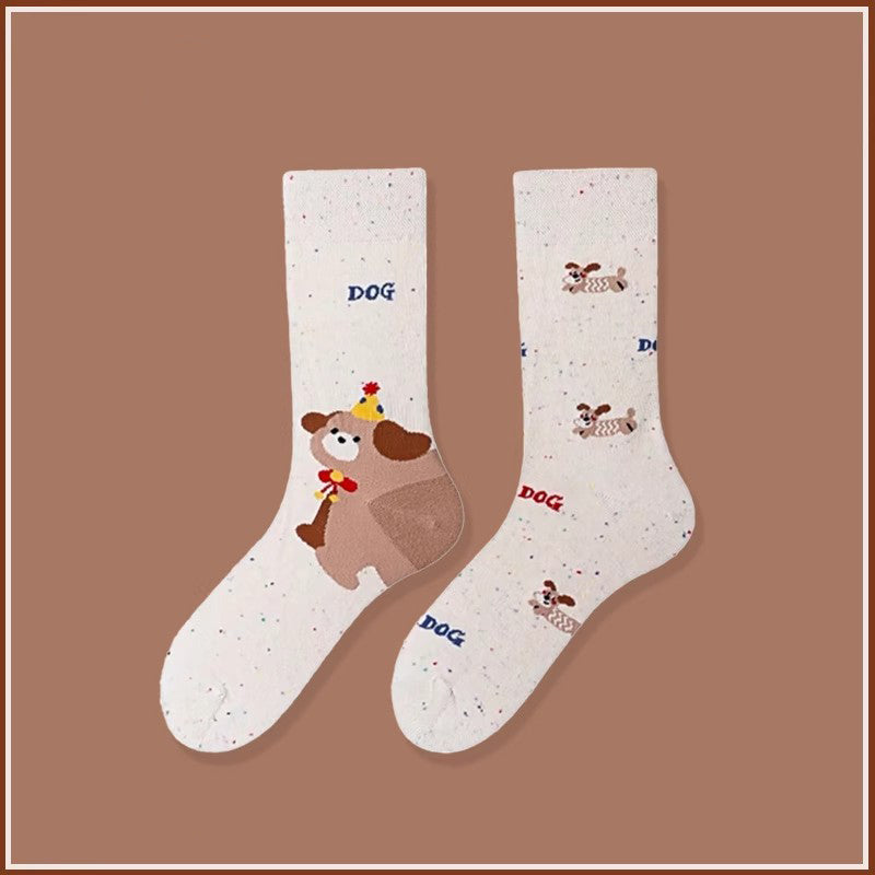These dog pattern socks feature adorable puppy designs woven into soft, breathable cotton. Fun and cozy, they add personality and charm to any outfit — perfect for pet lovers and fashion enthusiasts alike.