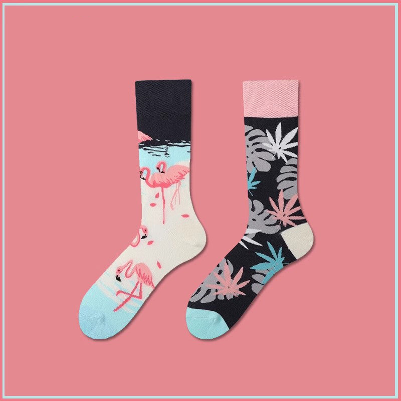 Pink flamingo pattern cotton mid-calf socks, breathable and stylish unisex socks